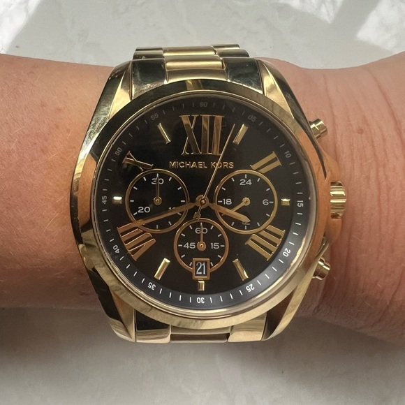 Michael Kors Oversized Bradshaw Unisex Watch Black Gold Stainless Steel MK5739 - Picture 9 of 15